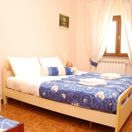B&B Villa Claudia Анцио Экстерьер фото