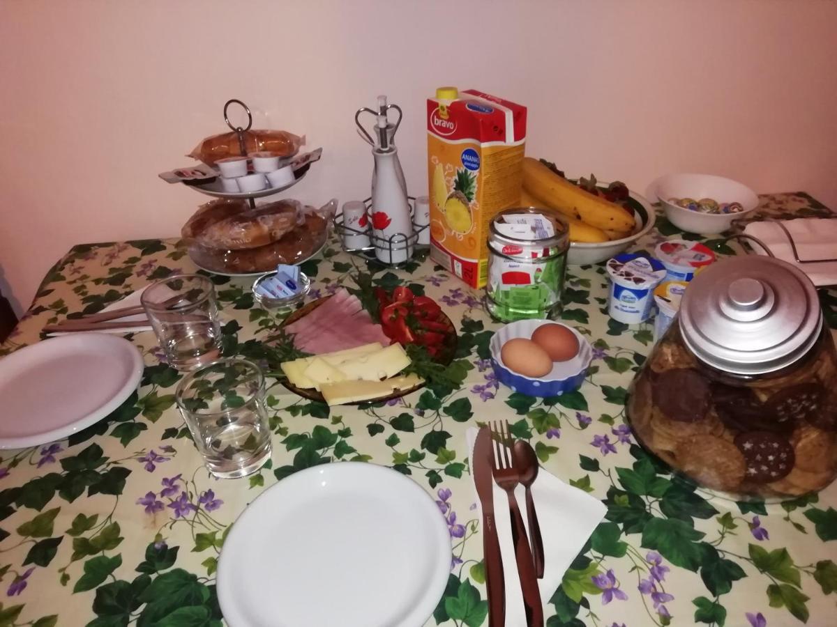 B&B Villa Claudia Анцио Экстерьер фото