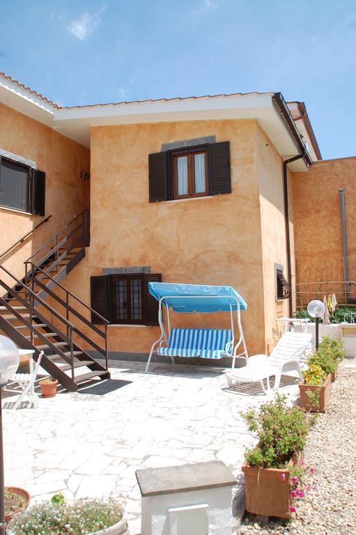 B&B Villa Claudia Анцио Экстерьер фото
