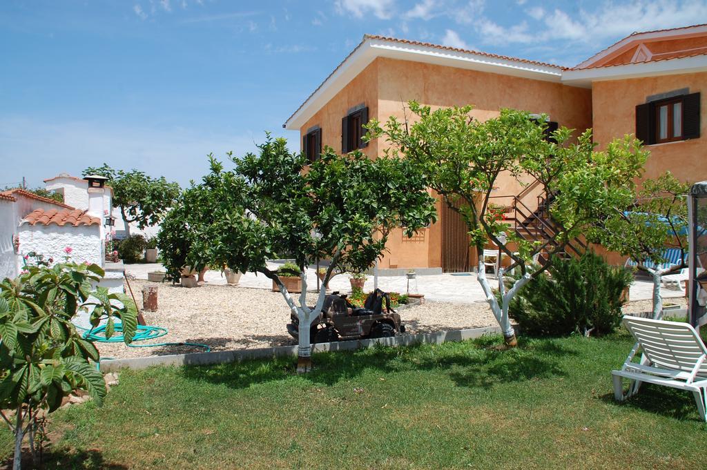 B&B Villa Claudia Анцио Экстерьер фото